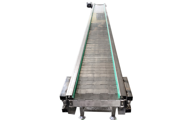 采用不锈钢材质制成的输送设备